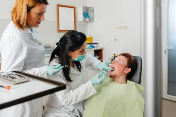 Best Emergency Dental Care for Broken or Chipped Teeth in Crane, MO